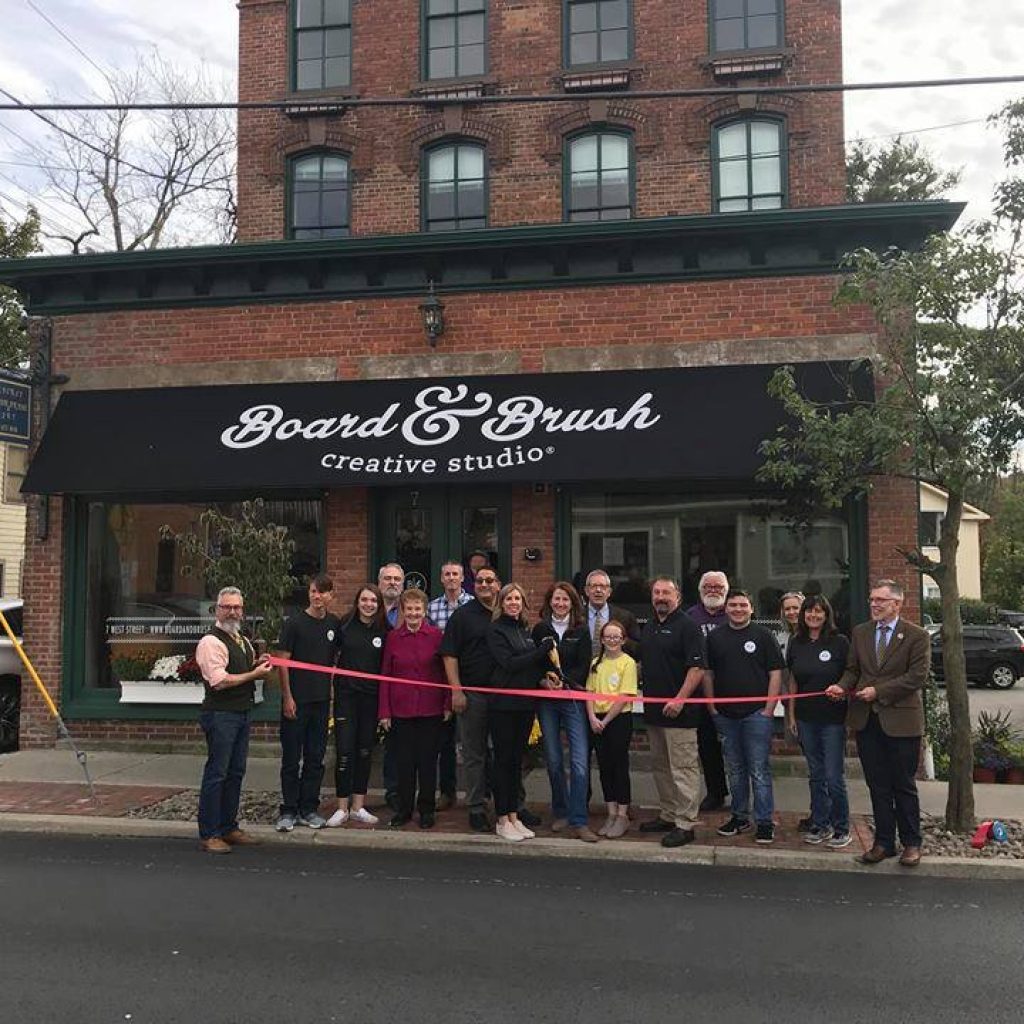 Albany, GA Board & Brush is Now Open Book A DIY