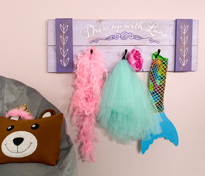 Dress Up Rack - 12x32